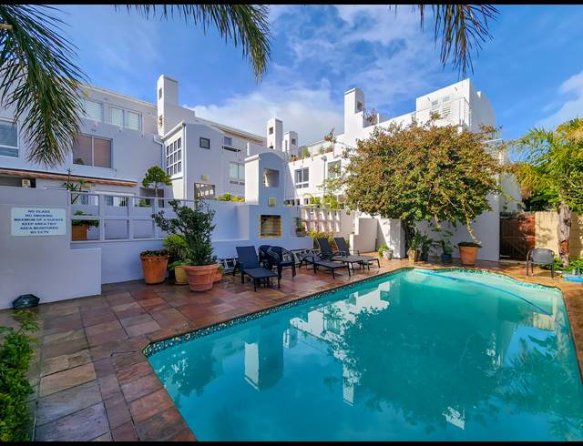 2 BEDROOM APARTMENT RENTED IN FRESNAYE